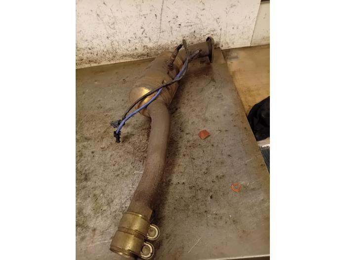 Usagé Catalyseur Porsche 911 (997) 3.6 24V Carrera Prix sur demande proposé par Autohandel-Smet Gebroeders NV