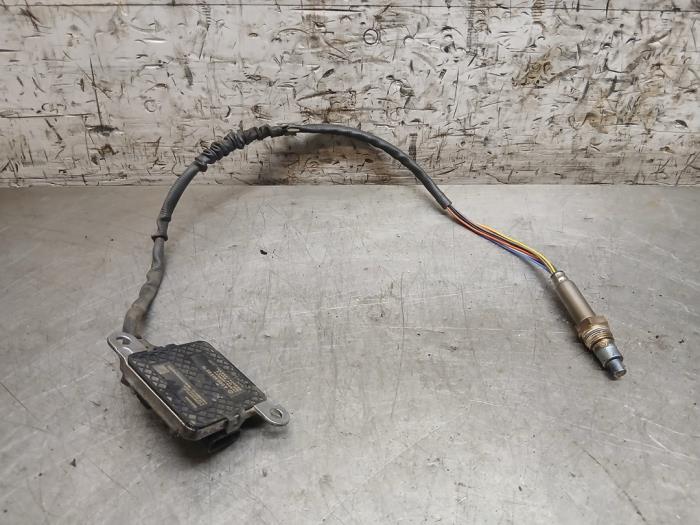 Begagnade NOx-sensor Mercedes Sprinter 3t (910.6) 211 CDI 2.1 D FWD Pris på förfrågan erbjuds av Autohandel-Smet Gebroeders NV