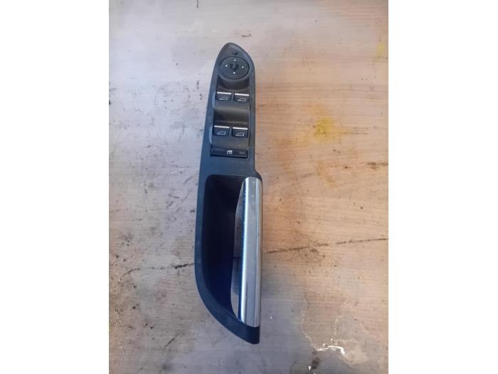 Usados Interruptor combinado de ventanillas Ford Kuga II (DM2) 1.5 EcoBoost 16V 120 Precio de solicitud ofrecido por Autohandel-Smet Gebroeders NV