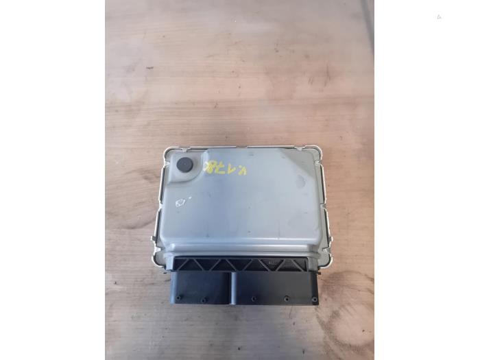 Used Engine management computer Volkswagen Polo VI (AW1) 1.0 MPI 12V Price on request offered by Autohandel-Smet Gebroeders NV