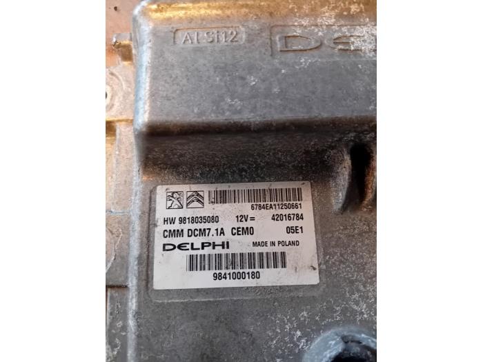Engine management computer from a Peugeot Expert (V1/VA/VB/VE/VF/VT/VY) 2.0 Blue HDi 120 16V 2021
