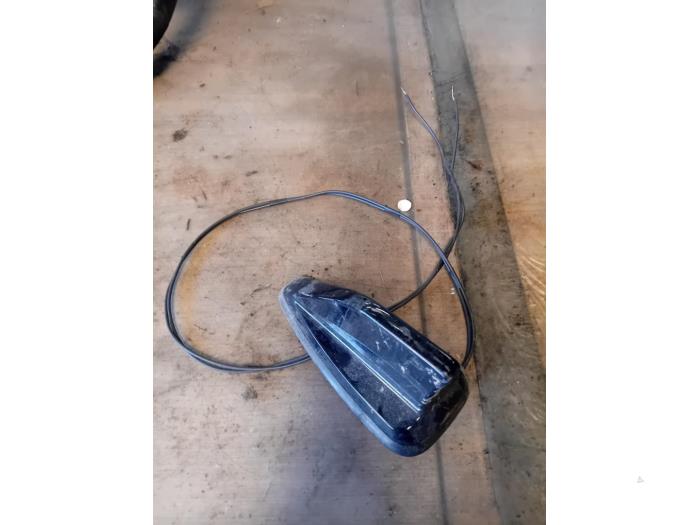 Używane Antena Renault Megane IV (RFBB) 1.8 TCe 16V RS Trophy Cena € 121,00 Z VAT oferowane przez Autohandel-Smet Gebroeders NV