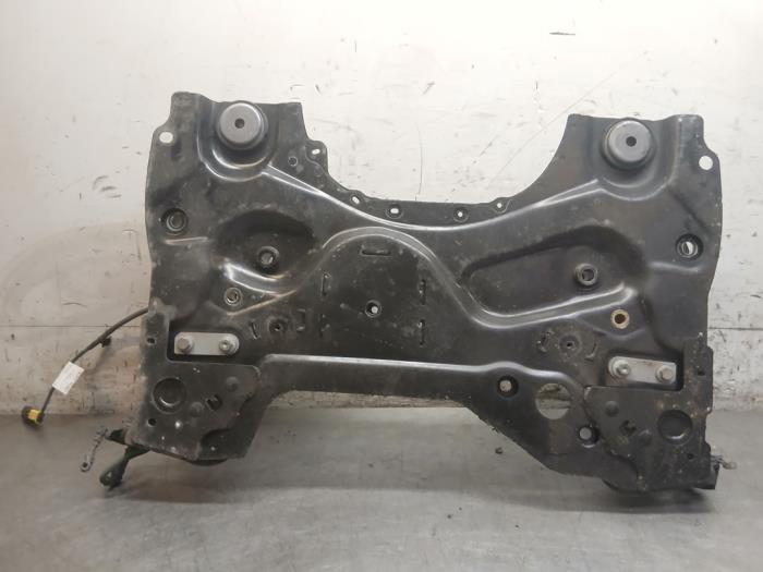 Used Subframe Peugeot 508 (F3/FB/FH/FP) 1.6 16V Hybrid 225 Price € 242,00 Inclusive VAT offered by Autohandel-Smet Gebroeders NV