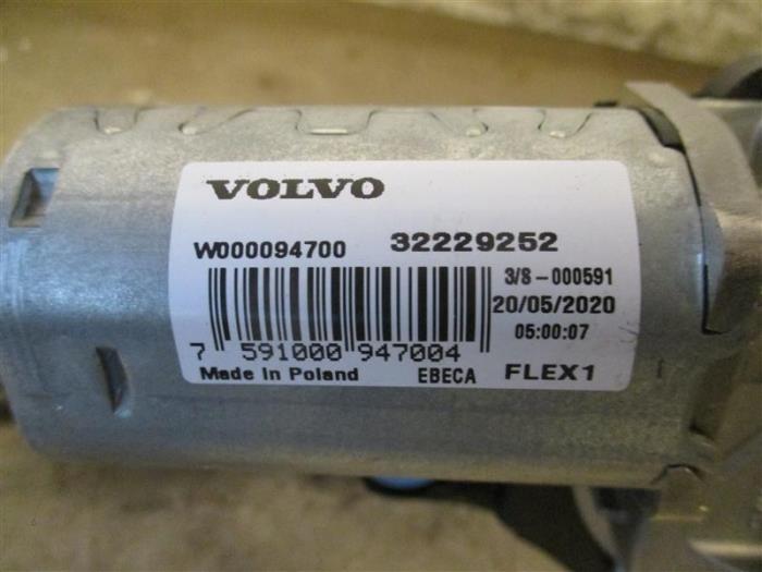 Rear wiper motor Volvo V60 II 2.0 T6 16V Twin Engine - 32229252
