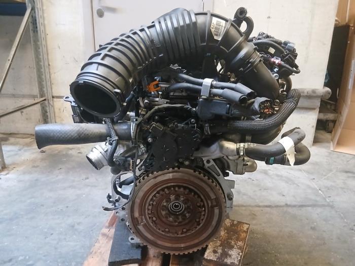 Begagnade Motor Kia Proceed (CD) 1.6 CRDi 16V Pris på förfrågan erbjuds av Autohandel-Smet Gebroeders NV