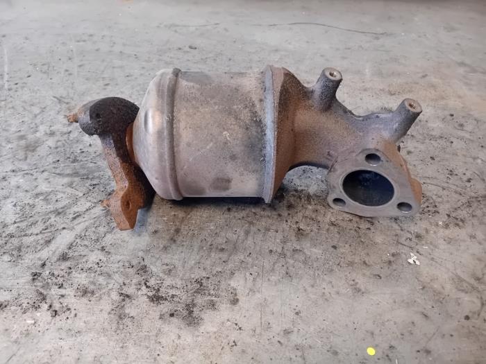 Używane Katalizator Opel Astra H SW (L35) 1.7 CDTi 16V Cena na żądanie oferowane przez Autohandel-Smet Gebroeders NV