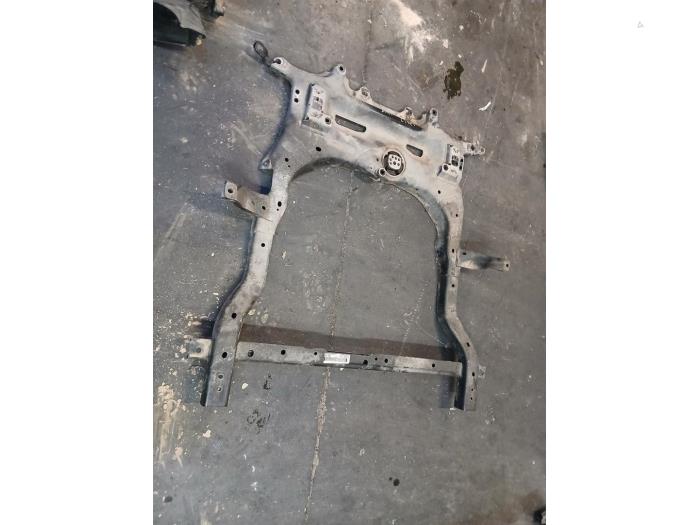 Usados Subchasis Opel Astra K Sports Tourer 1.6 CDTI 110 16V Precio € 181,50 IVA incluido ofrecido por Autohandel-Smet Gebroeders NV