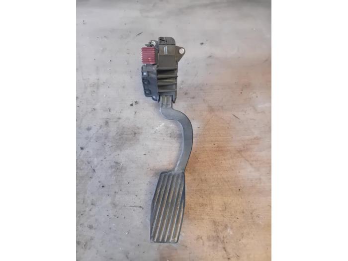 Begagnade Gaspedalsensor Alfa Romeo MiTo (955) 1.3 JTDm 16V Pris på förfrågan erbjuds av Autohandel-Smet Gebroeders NV