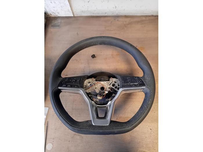 Begagnade Ratt Nissan Juke (F16) 1.0 DIG-T 117 12V Pris på förfrågan erbjuds av Autohandel-Smet Gebroeders NV