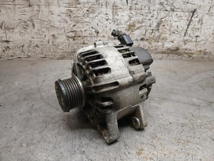 Usagé Dynamo Citroen C4 Picasso (3D/3E) 1.2 12V PureTech 130 Prix € 60,50 Prix TTC proposé par Autohandel-Smet Gebroeders NV
