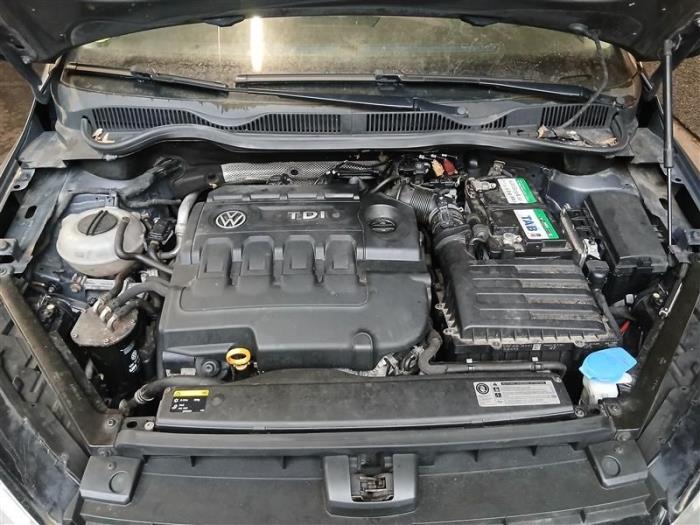 Usagé Moteur Volkswagen Golf Sportsvan (AUVS) 1.6 TDI 16V Prix sur demande proposé par Autohandel-Smet Gebroeders NV