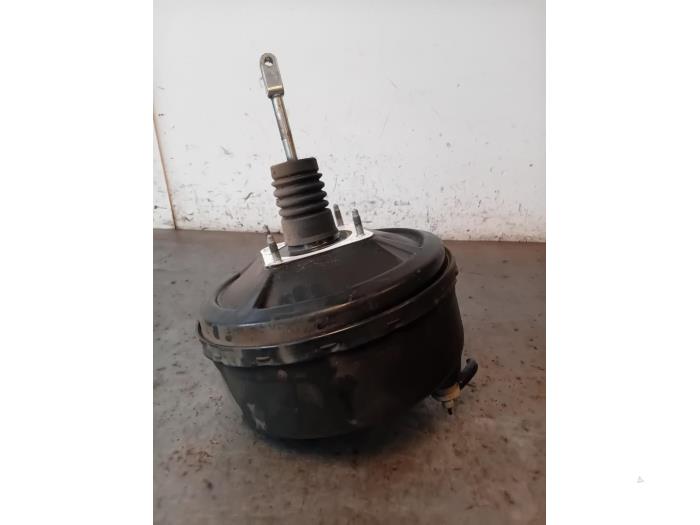 Usagé Assistant de freinage Volkswagen Crafter 2.5 TDI 30/32/35/46/50 Prix sur demande proposé par Autohandel-Smet Gebroeders NV