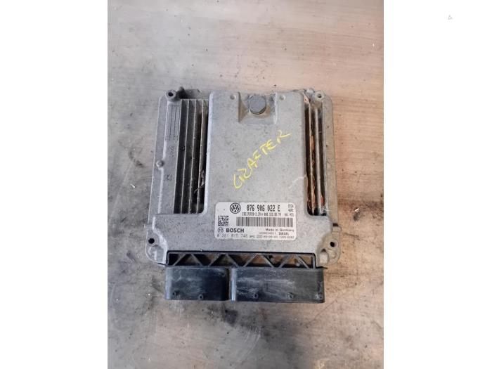 Used Engine management computer Volkswagen Crafter 2.5 TDI 30/32/35/46/50 Price on request offered by Autohandel-Smet Gebroeders NV
