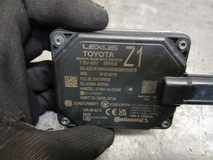 Begagnade Sensor (övriga) Lexus RX (LA1/LH1) 450h+ E-Four Pris € 114,95 Inklusive moms erbjuds av Autohandel-Smet Gebroeders NV