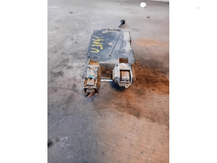 Usagé Module pompe carburant Opel Movano 2.3 CDTi Biturbo 16V FWD Prix sur demande proposé par Autohandel-Smet Gebroeders NV