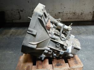 Getriebe van een Alfa Romeo MiTo (955) 1.3 JTDm 16V 2011