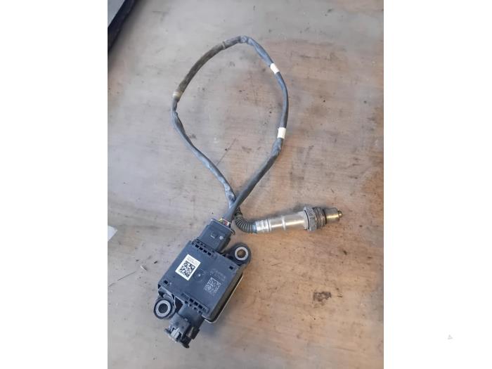 Begagnade NOx-sensor Volkswagen Transporter T6 2.0 TDI 150 Pris på förfrågan erbjuds av Autohandel-Smet Gebroeders NV