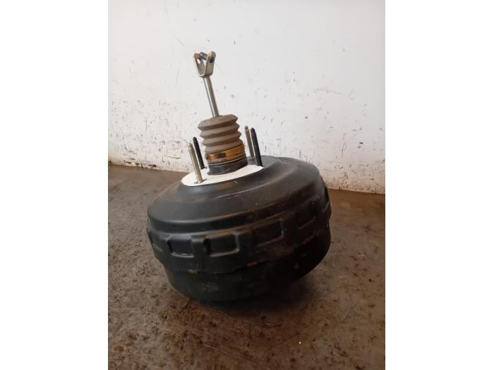 Usagé Assistant de freinage Renault Master III (MA/MB/MC/MD/MH/MF/MG/MH) 2.3 dCi 16V Prix sur demande proposé par Autohandel-Smet Gebroeders NV