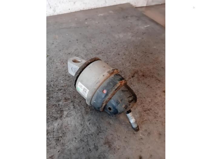 Used Engine mount Ford Ranger 3.2 TDCI 20V 4x4 Price on request offered by Autohandel-Smet Gebroeders NV