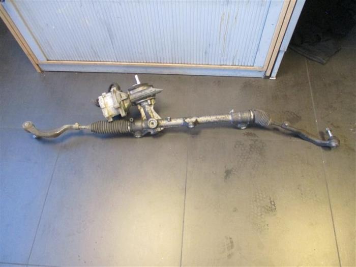 Begagnade Servostyrningsbox Mini Mini (F56) 1.5 12V One D Pris på förfrågan erbjuds av Autohandel-Smet Gebroeders NV