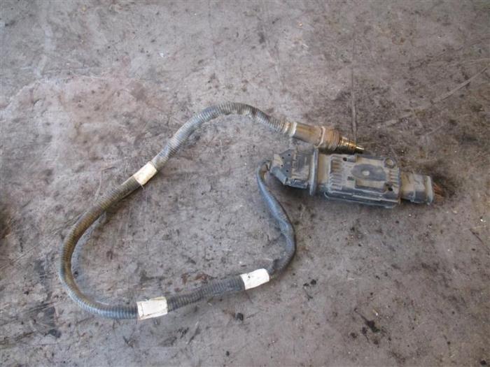 Begagnade NOx-sensor Volkswagen Transporter T6 2.0 TDI Pris på förfrågan erbjuds av Autohandel-Smet Gebroeders NV