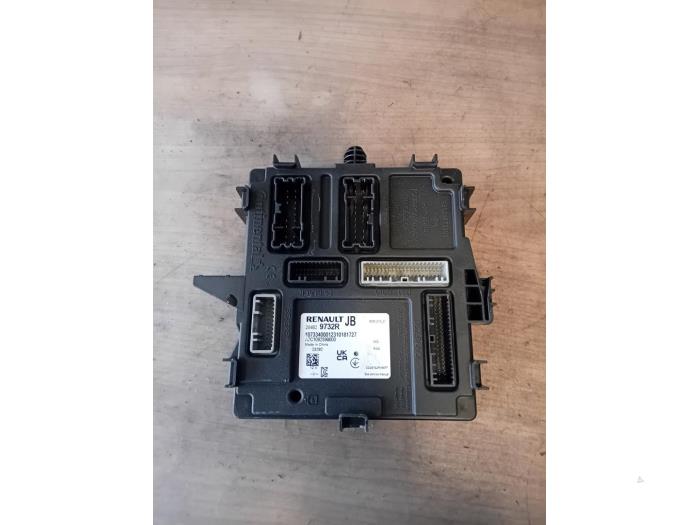 Used Body control computer Dacia Sandero III Price € 181,50 Inclusive VAT offered by Autohandel-Smet Gebroeders NV