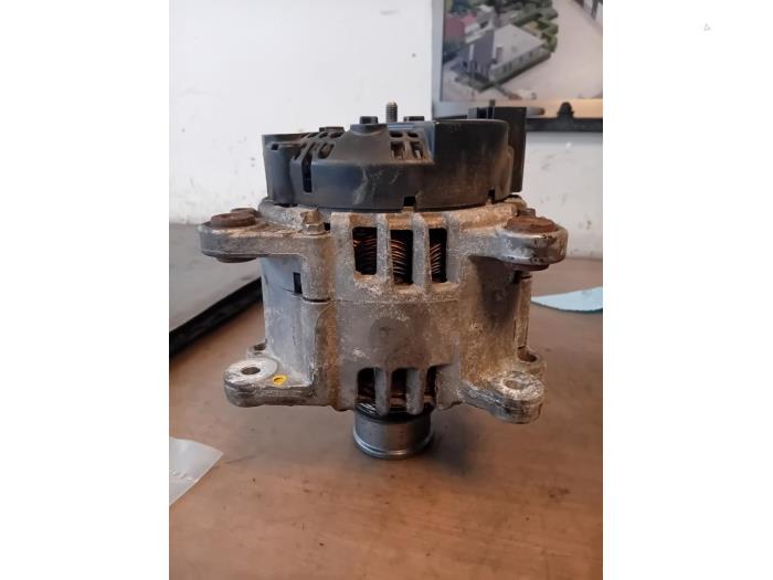 Begagnade Dynamo Volkswagen Golf VII (AUA) 1.4 TSI 16V Pris på förfrågan erbjuds av Autohandel-Smet Gebroeders NV