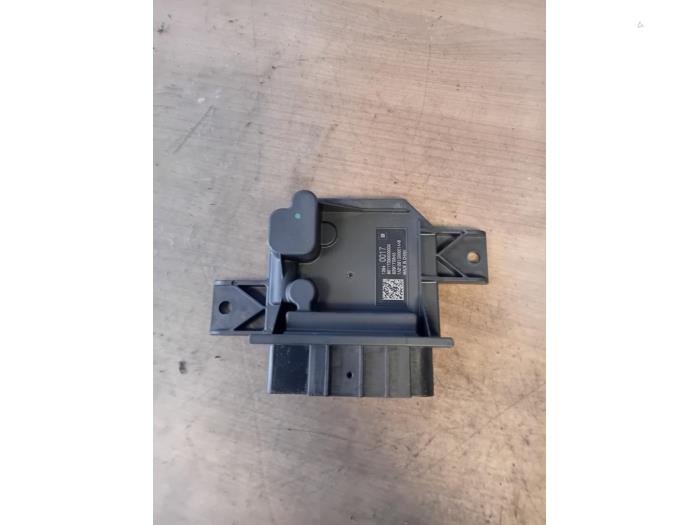 Używane Modul paliwowy ADM Opel Astra K 1.5 CDTi 122 12V Cena na żądanie oferowane przez Autohandel-Smet Gebroeders NV