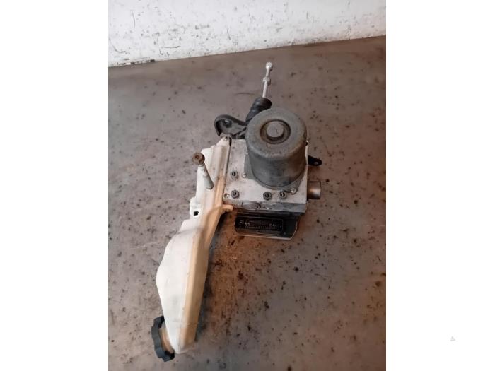 Usagé Bloc ABS Opel Astra K 1.5 CDTi 122 12V Prix sur demande proposé par Autohandel-Smet Gebroeders NV