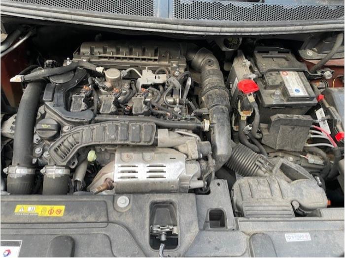 Engine Peugeot 3008 II (M4/MC/MJ/MR), 2016 1.2 12V e-THP PureTech 130, MPV, Petrol, 1.199cc, 96kW (131pk), FWD, EB2DTS; HNY, 2016-05, MRHNY (Used)