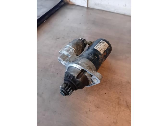 Begagnade Startmotor Volkswagen Sharan (7N) 2.0 TDI 16V Pris på förfrågan erbjuds av Autohandel-Smet Gebroeders NV