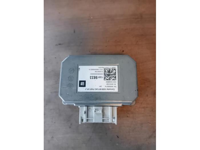 Używane DC/CD konwertor Opel Astra Cena na żądanie oferowane przez Autohandel-Smet Gebroeders NV