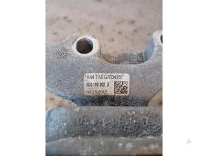 Engine mount from a Volkswagen Polo V (6R) 1.8 GTI 16V 2015
