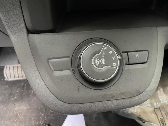 Gebrauchte Getriebe Opel Vivaro Combi 2.0 Diesel 145 Preis auf Anfrage angeboten von Autohandel-Smet Gebroeders NV