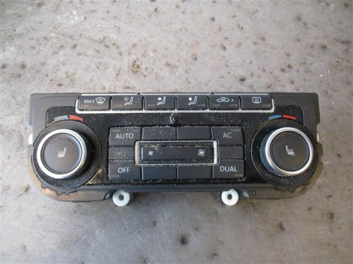 Usagé Commande chauffage Volkswagen Golf VI (5K1) 2.0 GTI 16V Prix € 72,60 Prix TTC proposé par Autohandel-Smet Gebroeders NV