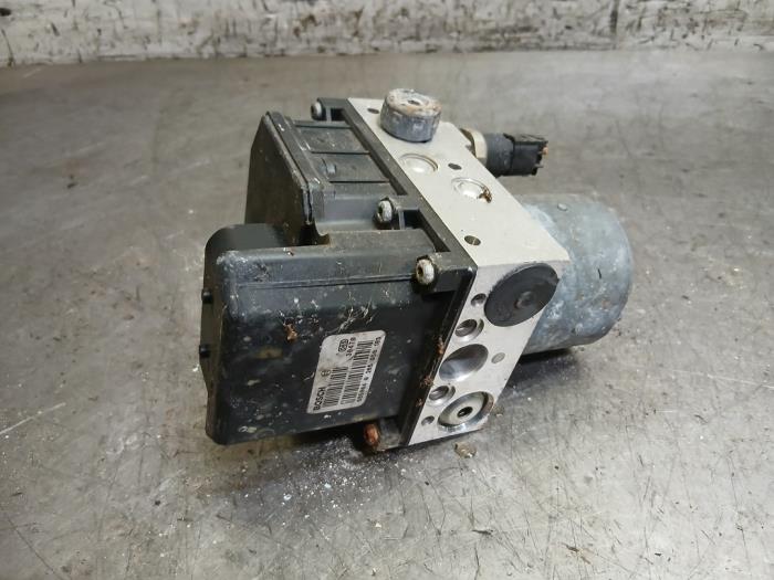 ABS-pump Alfa Romeo GT (937), 2003 / 2010 1.9 JTD 16V Multijet, Kupé, 2 dörrar, Diesel, 1.910cc, 110kW (150pk), FWD, 937A5000, 2003-11 / 2010-09, 937CXN1B (Begagnad)