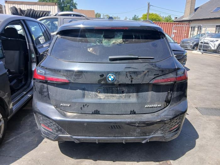 Begagnade Baklucka BMW 2 serie Active Tourer (U06) 225e xDrive 1.5 TwinPower Turbo 12V Pris på förfrågan erbjuds av Autohandel-Smet Gebroeders NV