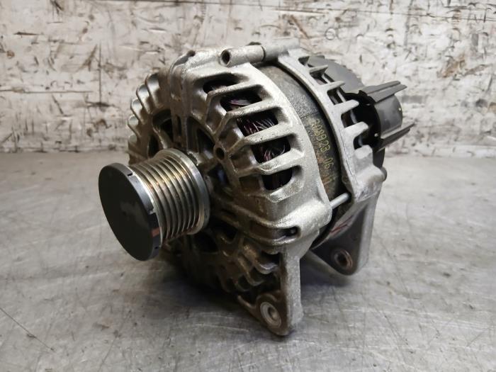 Gebrauchte Dynamo Renault Master III (MA/MB/MC/MD/MH/MF/MG/MH) Preis € 181,50 Mit Mehrwertsteuer angeboten von Autohandel-Smet Gebroeders NV