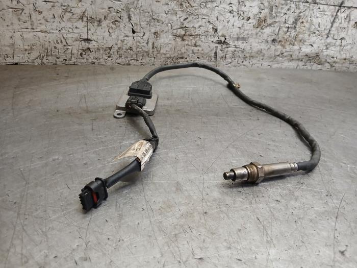 Używane Czujnik Nox Mercedes C-Klasse Cena € 302,50 Z VAT oferowane przez Autohandel-Smet Gebroeders NV