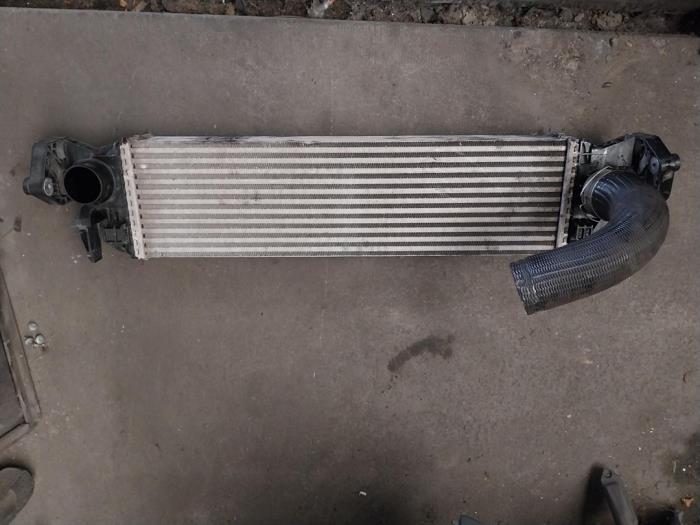 Usados Intercooler Volvo XC60 II (UZ) 2.0 T8 16V Recharge, Twin Engine AWD Precio € 181,50 IVA incluido ofrecido por Autohandel-Smet Gebroeders NV