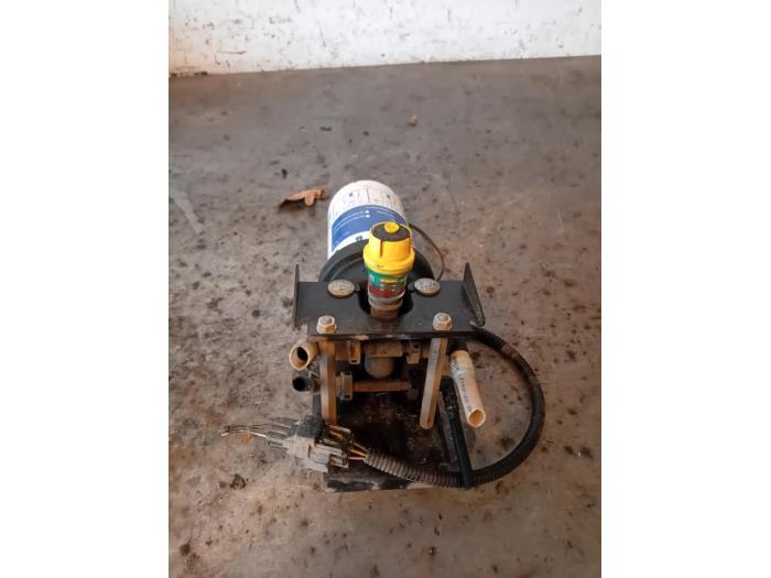 Usagé Filtre carburant Ford Transit 2.2 TDCi 16V Prix € 90,75 Prix TTC proposé par Autohandel-Smet Gebroeders NV