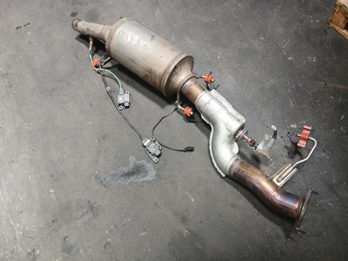 Usagé Catalyseur Peugeot Boxer (U9) 2.2 BlueHDi 180 Prix € 907,50 Prix TTC proposé par Autohandel-Smet Gebroeders NV