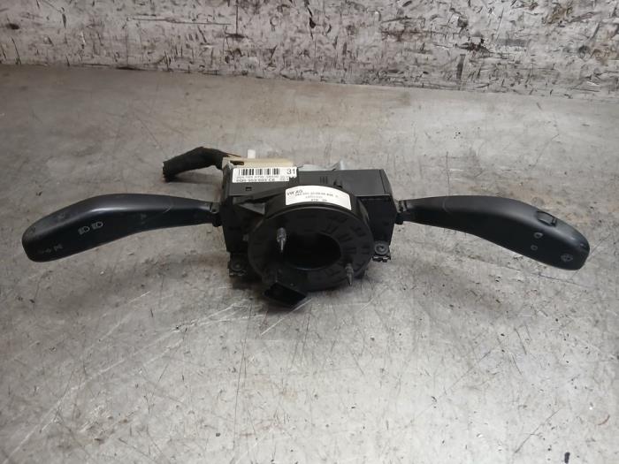 Begagnade Styrvinkelsensor Volkswagen Transporter T5 1.9 TDi Pris € 60,50 Inklusive moms erbjuds av Autohandel-Smet Gebroeders NV