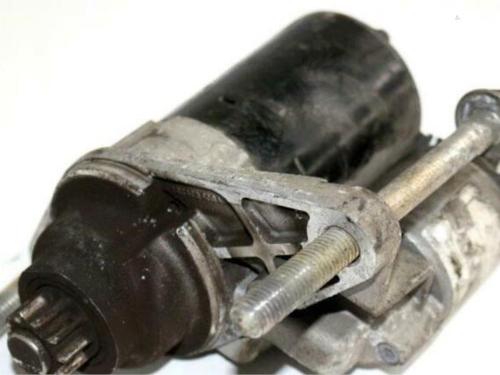 Gebrauchte Anlasser Volkswagen Polo IV (9N1/2/3) 1.2 Preis € 40,00 Margenregelung angeboten von Autodemontage van der Iest