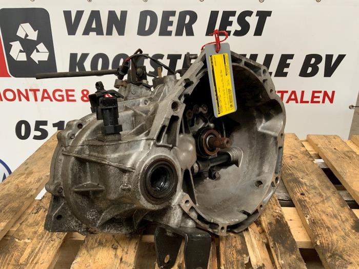 Used Gearbox Hyundai i20 1.2i 16V Price € 300,00 Margin scheme offered by Autodemontage van der Iest