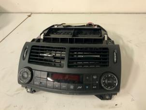 Used Heater control panel Mercedes E (W211) 3.0 E-320 CDI 24V Price € 95,00 Margin scheme offered by Autodemontage van der Iest