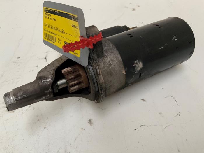 Gebrauchte Anlasser Audi A6 Avant (C5) 2.5 TDI V6 24V Preis € 40,00 Margenregelung angeboten von Autodemontage van der Iest