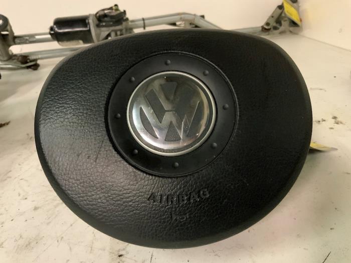 Airbag gauche (volant) d'un Volkswagen Fox (5Z) 1.2 2006