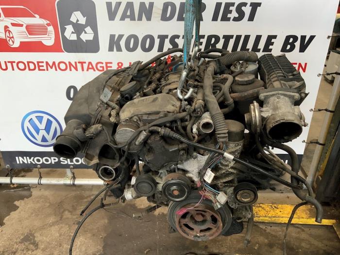 Usagé Moteur Mercedes C (W203) 2.2 C-220 CDI 16V Prix € 400,00 Règlement à la marge proposé par Autodemontage van der Iest
