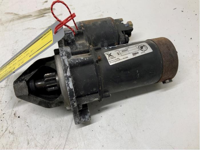 Gebrauchte Anlasser Mercedes C (W202) 1.8 C-180 16V Preis € 25,00 Margenregelung angeboten von Autodemontage van der Iest